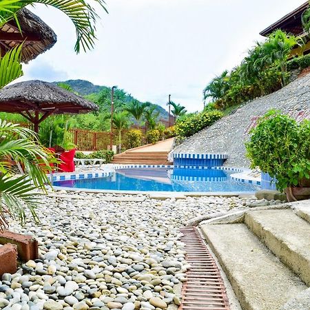 פוארטו גאלרה Tribal Hills Mountain Resort מראה חיצוני תמונה