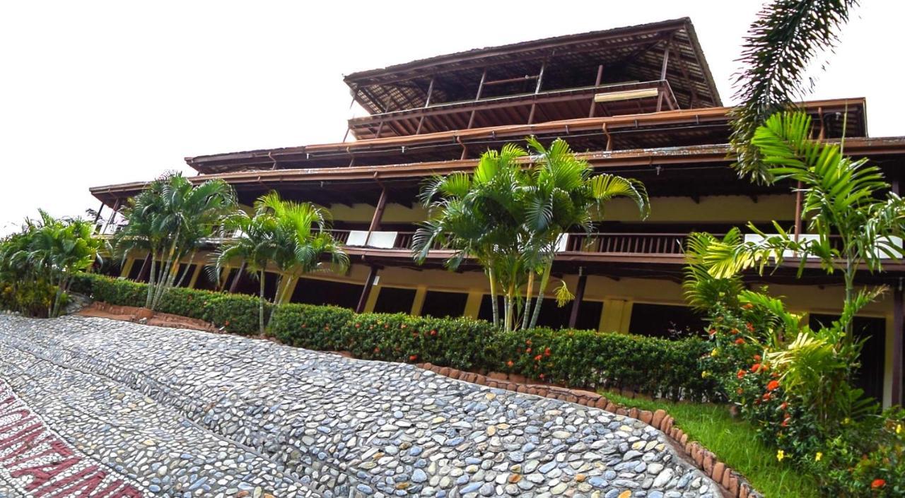 פוארטו גאלרה Tribal Hills Mountain Resort מראה חיצוני תמונה