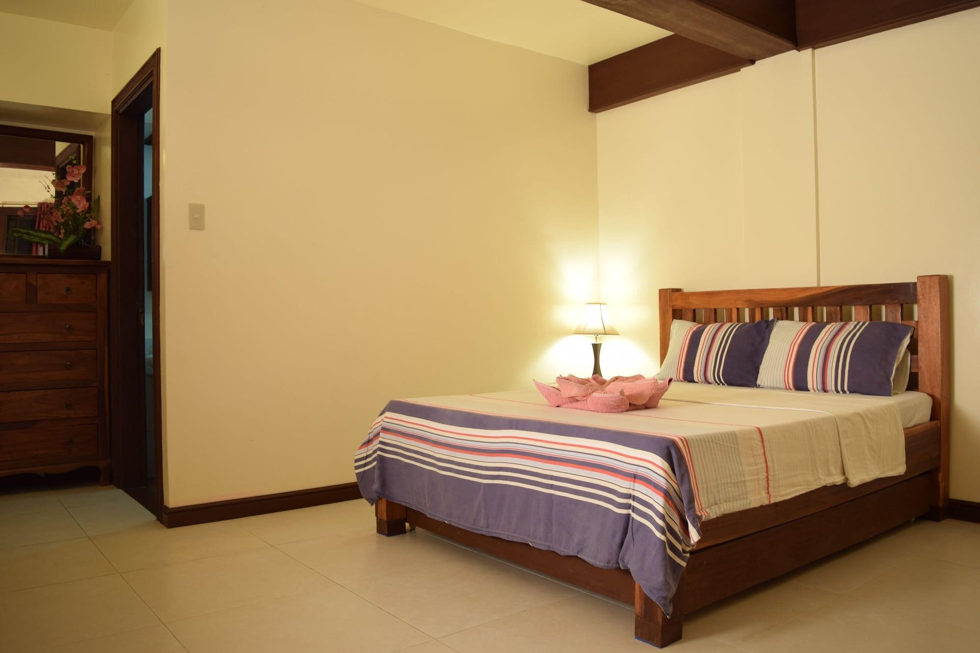 פוארטו גאלרה Tribal Hills Mountain Resort מראה חיצוני תמונה