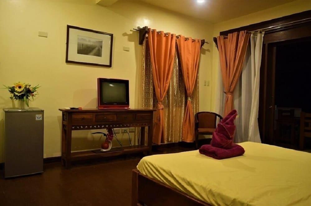 פוארטו גאלרה Tribal Hills Mountain Resort מראה חיצוני תמונה